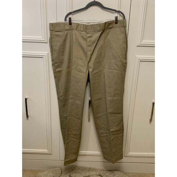 Dickies Men's Beige Work Dress Pants Size 46x30 Flat Front Straight Leg - Picture 1 of 5